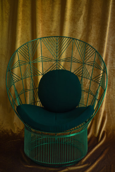 Peacock Lounge Chair - Pad and Pillow | Cuscini sedute | Bend Goods