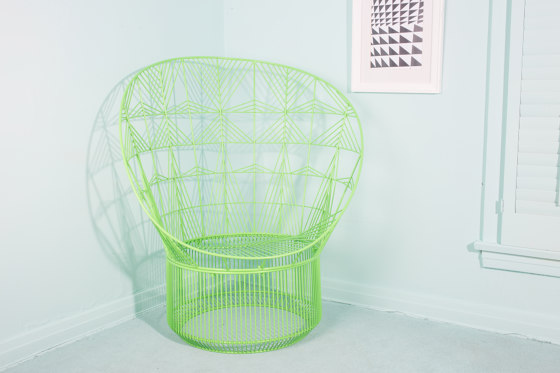 Peacock Lounge Chair | Fauteuils | Bend Goods
