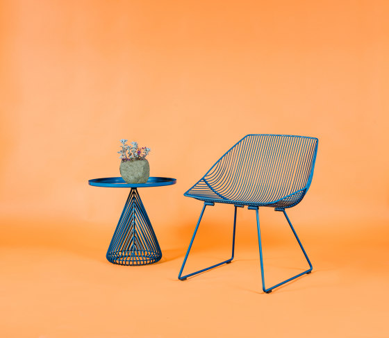 The Cono Table | Mesas auxiliares | Bend Goods