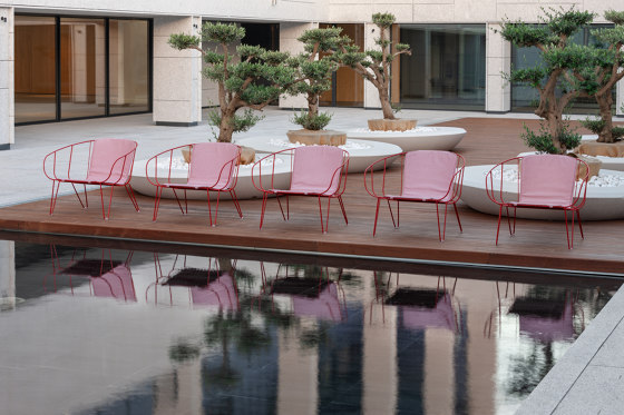 Olivo Armchair | Chairs | iSimar