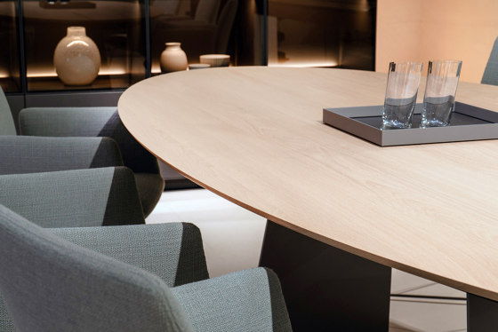 S100 Dining-Table round | Dining tables | Yomei