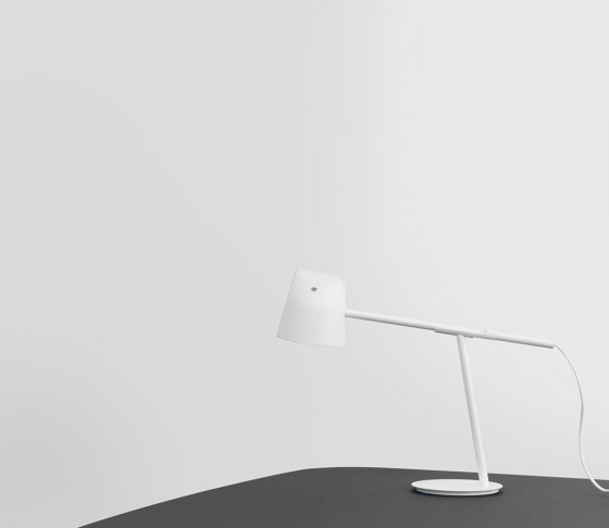 Momento Table Lamp | Lámparas de sobremesa | Normann Copenhagen