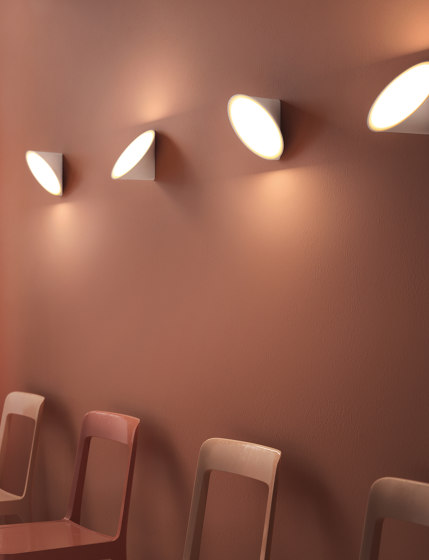 Orchid wall lamp | Lampade parete | Axolight