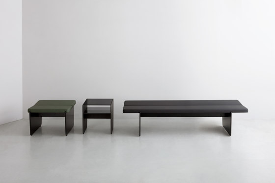 SLED | console | Consolle | By interiors inc.