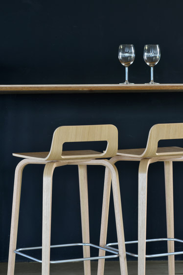 Korvet Barstool | Bar stools | PlyDesign