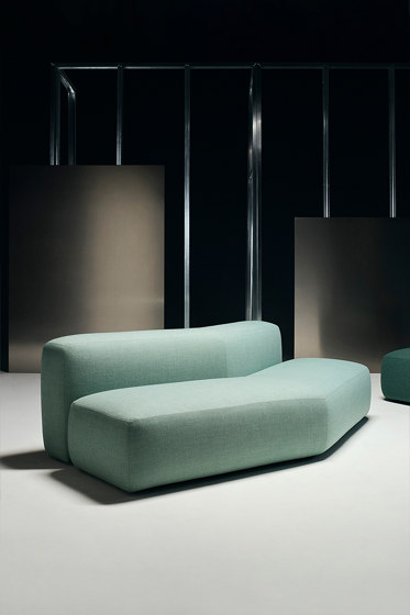 Plus v-shape | Sofas | lapalma