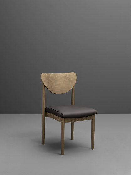 PIA CONTRACT_48-11/3 | Chairs | Piaval