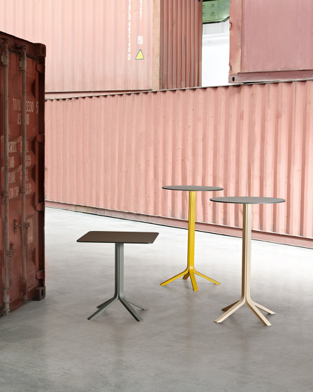 Pan B02 | Standing tables | Very Wood