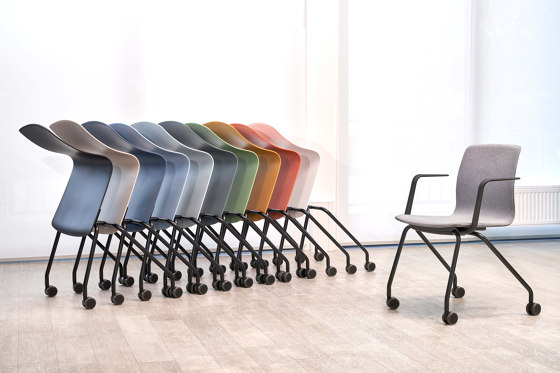 Fiore conference swivel chair | Chaises | Dauphin