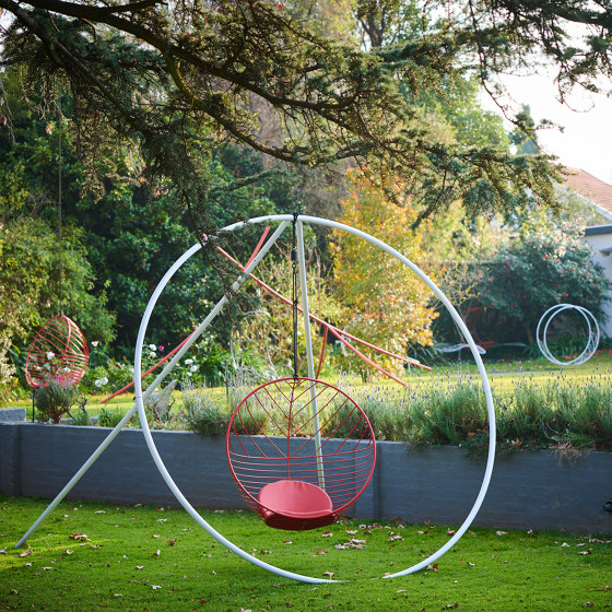 Bubble Hanging Chair Swing Seat - Star Pattern (White) | Balancelles | Studio Stirling