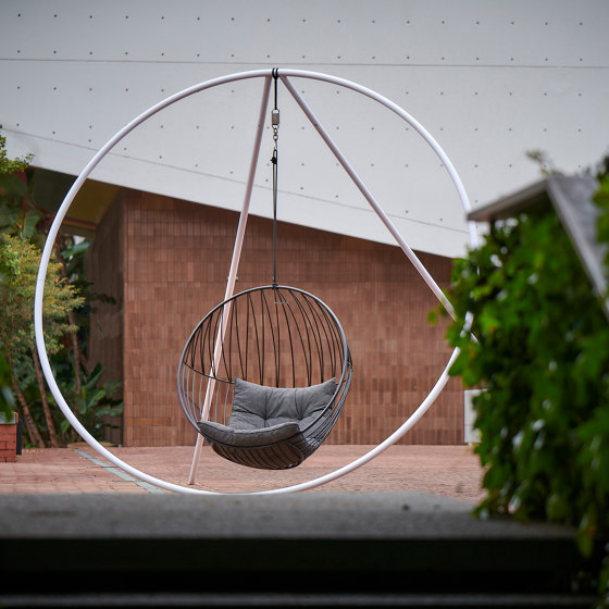 Bubble Hanging Chair Swing Seat - Star Pattern (White) | Columpios | Studio Stirling