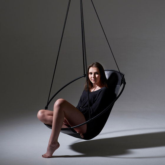 Sling Hanging Chair - Thick Leather Brown | Balancelles | Studio Stirling