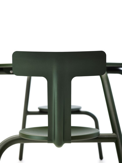 Virus 2-seater | Table-seat combinations | extremis