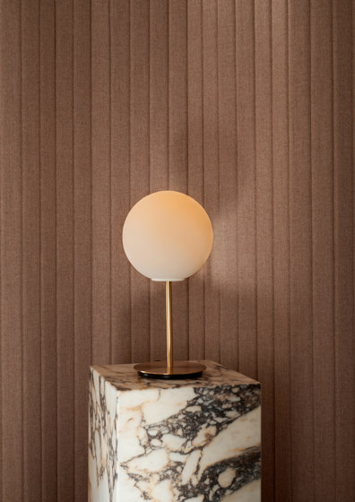 TR Bulb | Ceiling Lamp | Brushed Brass | Shiny Opal Bulb | Plafonniers | Audo Copenhagen