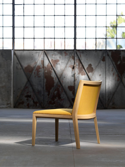 Bianca Light R | Chairs | Crassevig