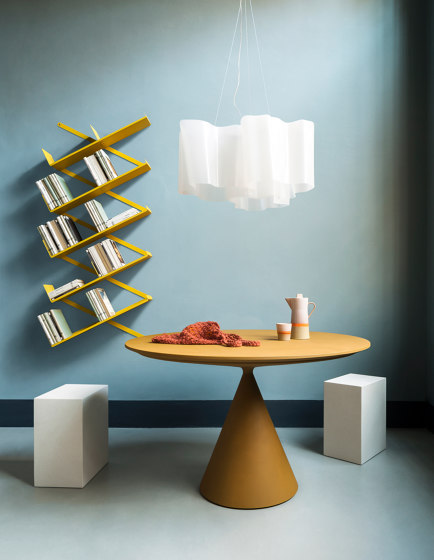 Unus | small table and seat | Side tables | Desalto