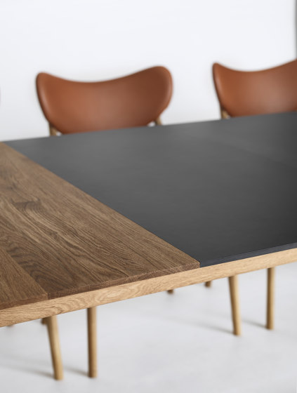 Salon Table - Rectangular | Tables de repas | Ro Collection