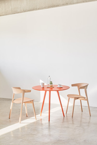 Nix 239P | Bar stools | Capdell