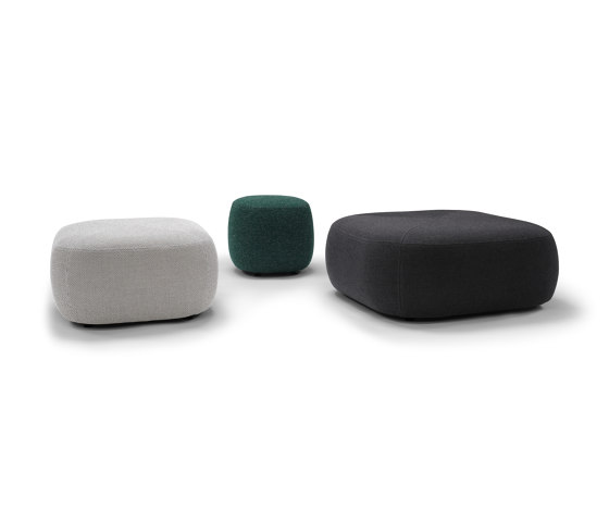 Firkant Pouf Small | Pufs | ICONS OF DENMARK