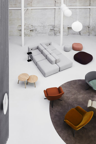 Firkant Pouf Small | Poufs | ICONS OF DENMARK