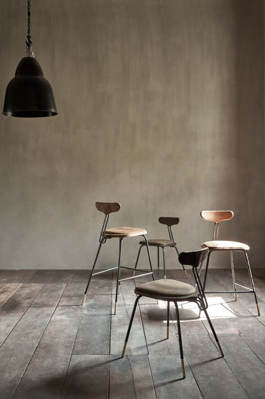 Dayton Low Stool | Tabourets | District Eight