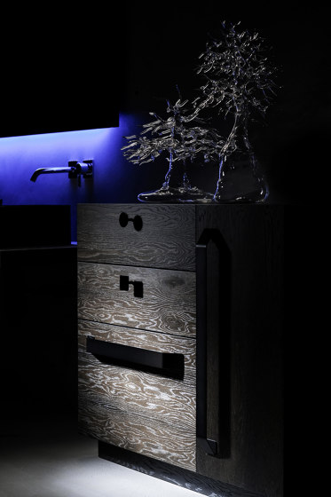 Abisso Cabinet XL | Bad Sideboards | Atelier12