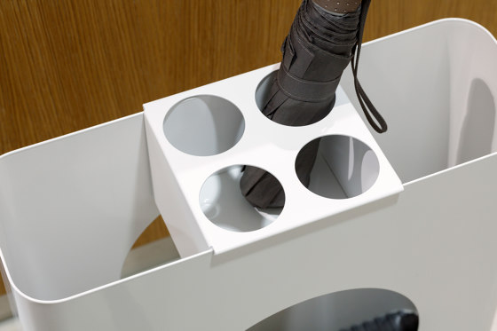 Flow II umbrella stand | Portaombrelli | Cascando