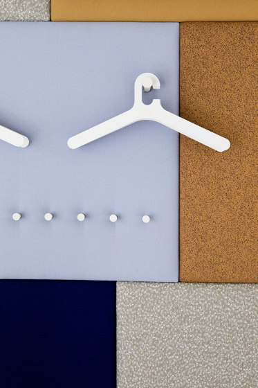 Pillow Grid | Panel for 2x3 coat hangers and 7 coat hooks | Pizarras / Pizarras de caballete | Cascando