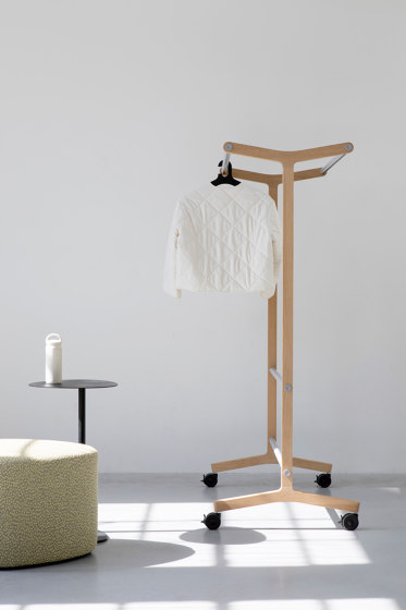 Round20 Alu coat rack | Appendiabiti | Cascando