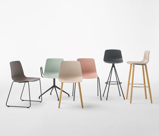 Varya | Bar stools | Inclass