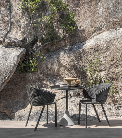 Pluvia Dining Armchair - Round rope | Stühle | Ethimo