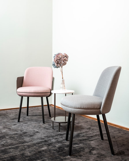 Merwyn Chair | Chaises | Wittmann