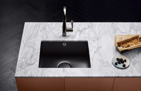 Kitchen sink in glazed steel - Cuve simple | Éviers de cuisine | Dornbracht