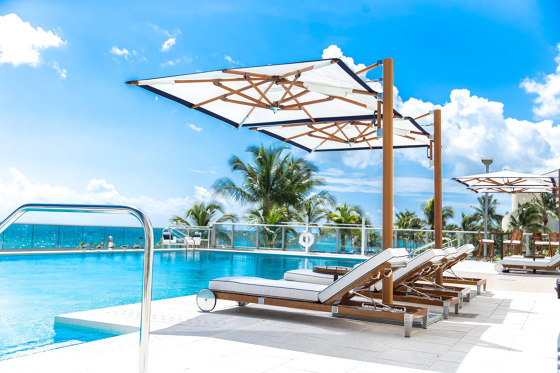 Ocean Master MAX Cantilever - Classic Single | Parasols | Tuuci