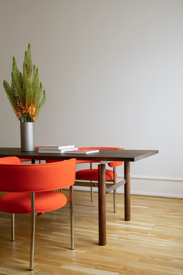 Font regular dining armchair | red orange | Chaises | møbel copenhagen