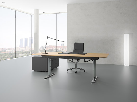Upsite meeting table round | Contract tables | RENZ