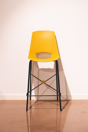 Eva 6 stool | Barhocker | Pointhouse