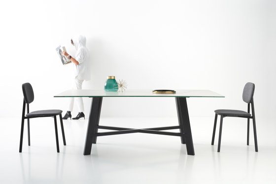 Thor – Fixed Table | Mesas comedor | Pointhouse