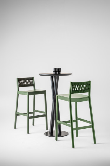 Niels 0123 R | Side tables | TrabÀ