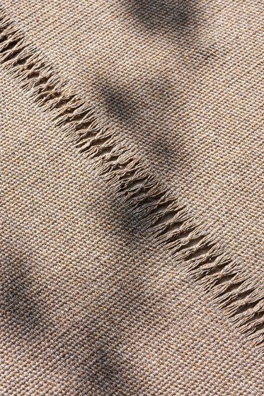 TRIPTYQUE 002 rug | Outdoor rugs | Roda