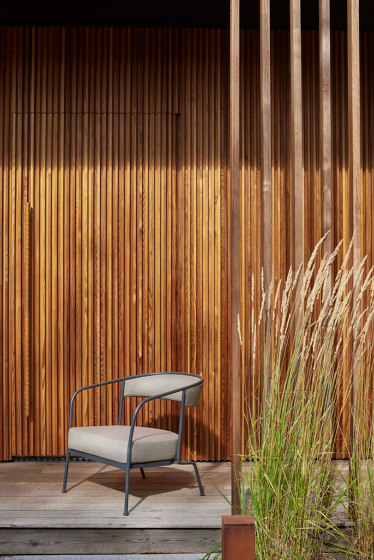 Arholma Lounge Chair | Armchairs | Skargaarden