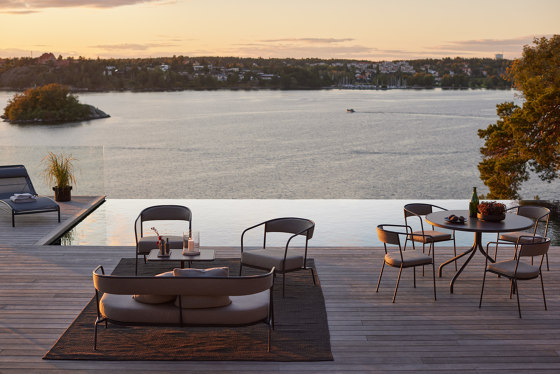 Arholma Lounge Chair | Poltrone | Skargaarden