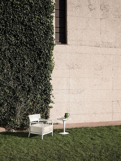 Cara Mat Blanco/Beige | Sillones | Kartell