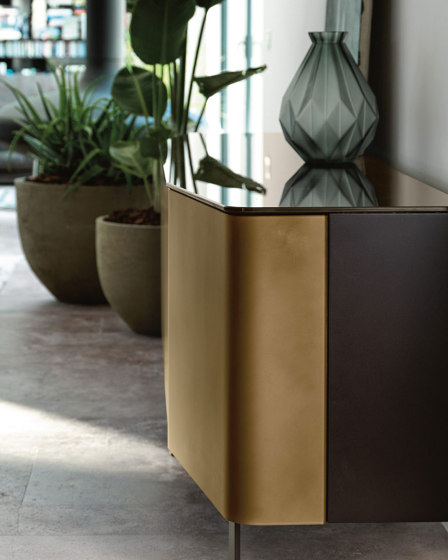 plana | Sideboards | Fiam Italia