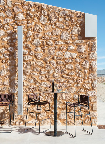 Flamingo outdoor Pie de mesa alta con tapa redonda | Mesas altas | Expormim