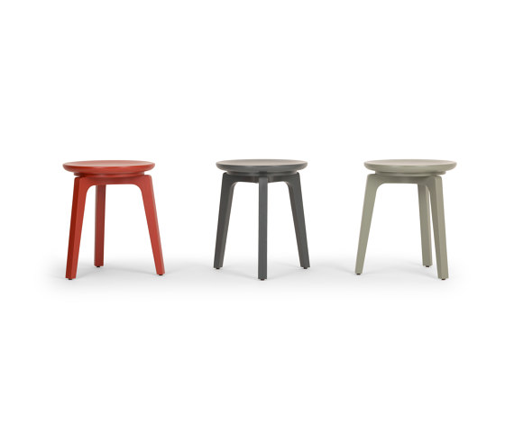 Tod | Bar stools | True Design