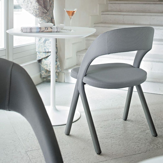 Gesto Chair | Chaises | ALMA Design