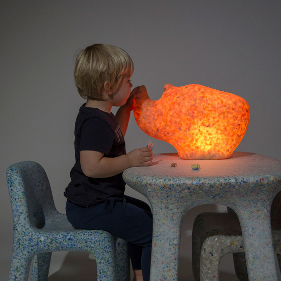 Rhino Lamp | Strawberry | Iluminación para niños | ecoBirdy