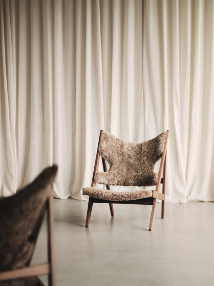 Knitting Lounge Chair, Walnut | Dakar 0842 | Poltrone | Audo Copenhagen