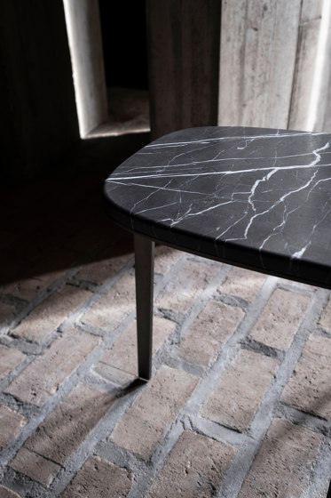 Side Table Round With Marble Top | Side tables | Bensen